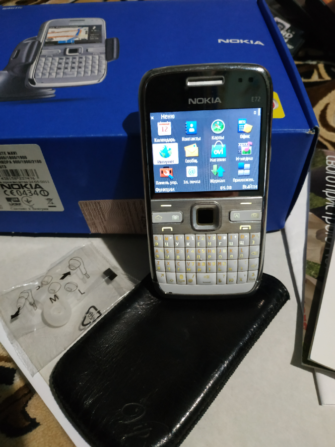 Nokia E72.В идеальном состоянии.