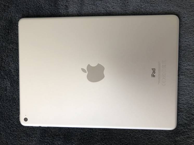 iPad Air 2 (2015)