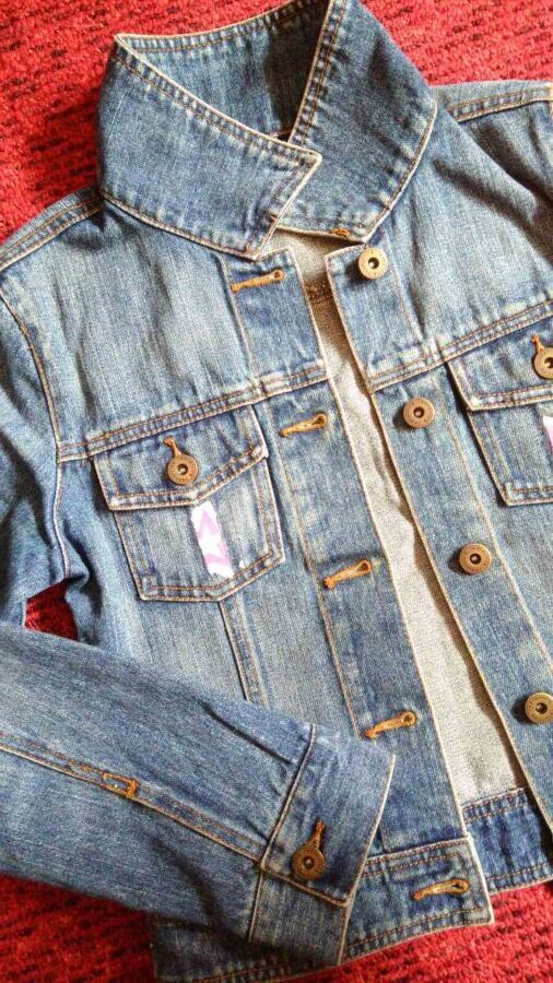 Курточка джинсовая на 9-10 лет