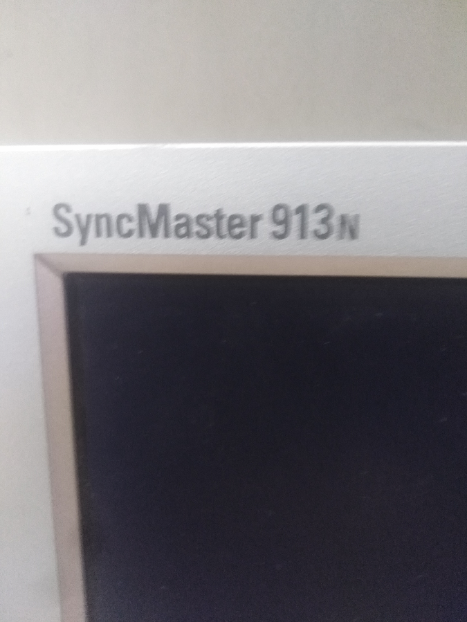 Монитор Samsung Sync Master 913n