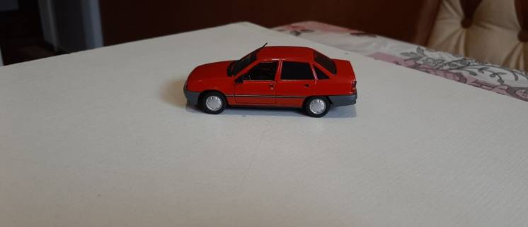 Opel kadet(седан),1:43,ручной работы