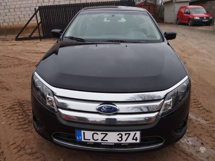 Ford Fusion, 3.0 СЕДАН
