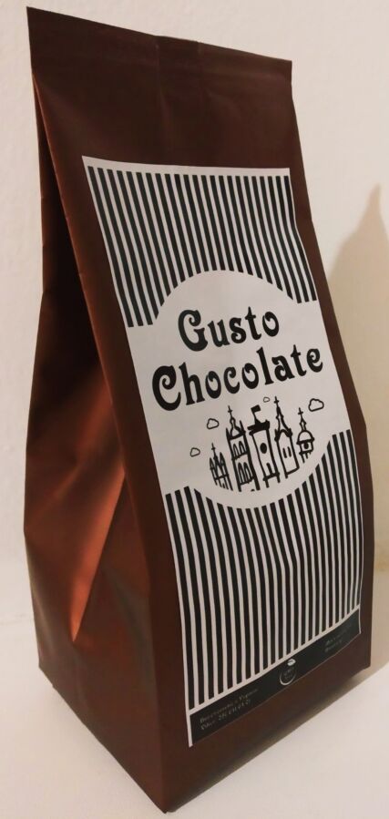 Натуральний гарячий шоколад. Gusto Chocolate. Hot.Шоколадный напиток.