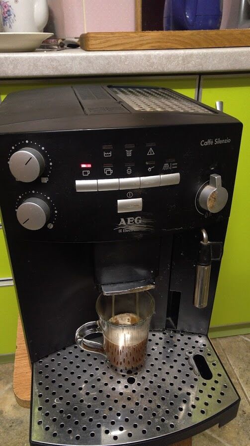 Кофемашина автомат AEG Electrolux