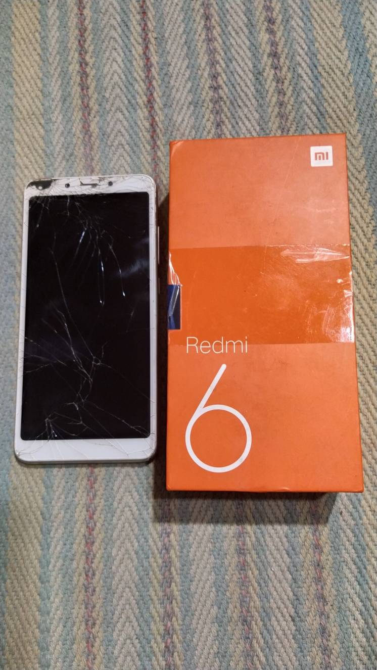 Xiaomi Redmi 6 Dual M1804C3DG 3GB/32GB