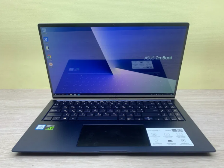 Ноутбук Asus ZenBook 15, 15.6