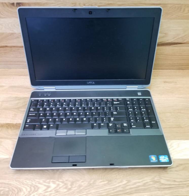 Ноутбук Dell Latitude E6530 i5-3210M 2.5GHz/4Gb/320Gb HDD Уцінка