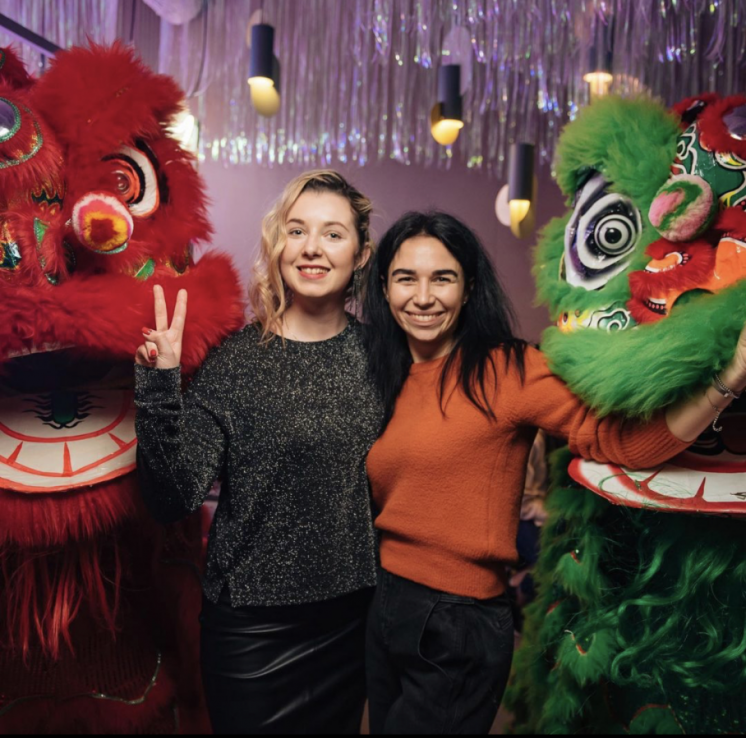 Танец льва шоу - заказать танец дракона на Китайский Новый Год в Киеве