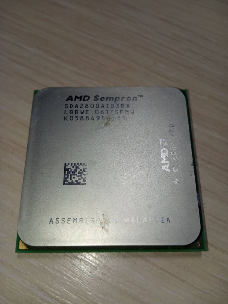 Процессор AMD Sempron 2800+ 1,60 ГГц (SDA2800AIO3BX)