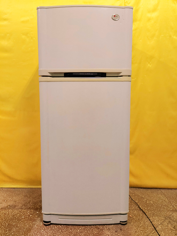 Большой холодильник LG для бизнеса NoFrost ширина 73см