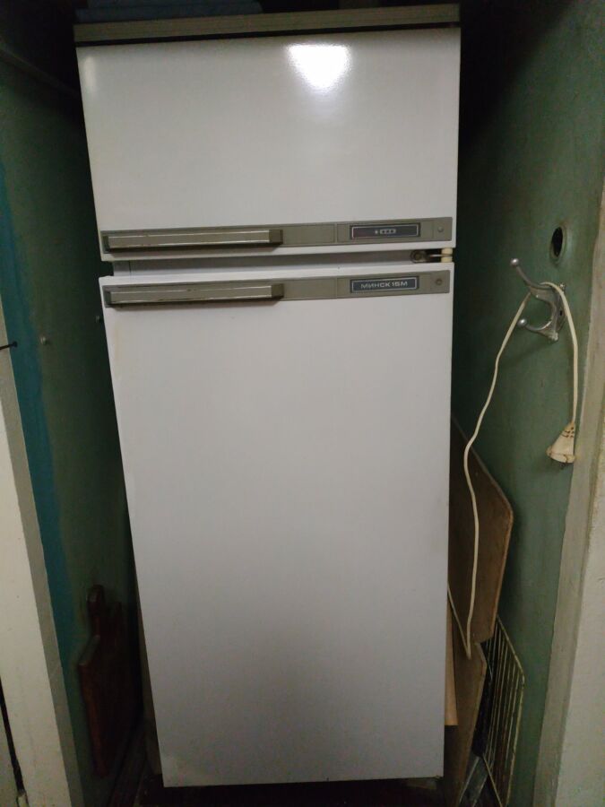 Продам холодильник Минск 15М