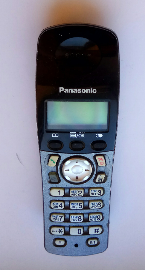 Телефон безпроводный Панасоник