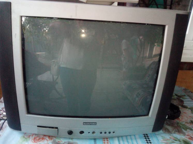 Телевизор Rainford бу в рабочем состоянии