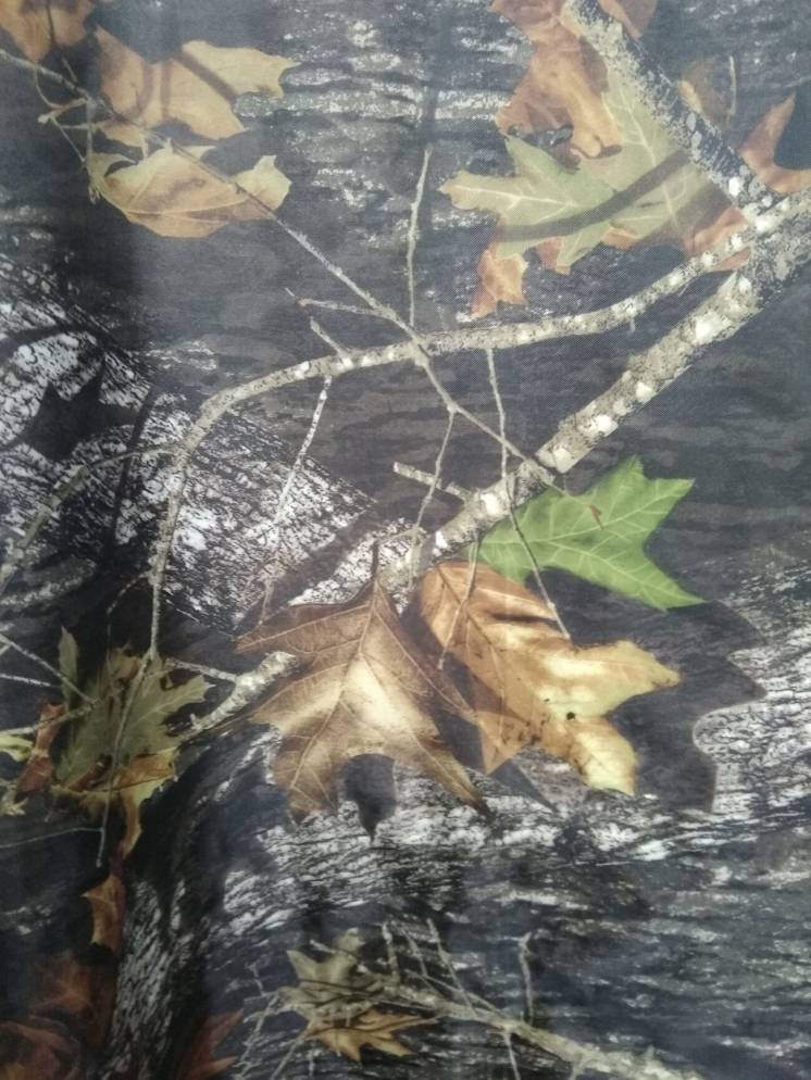 Ткань камуфляжная плащевка лес с коричневыми и зелеными листьями