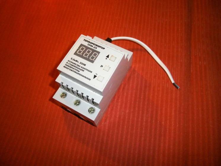Терморегулятор цифровой ТРМ-25 реле устройство контроля