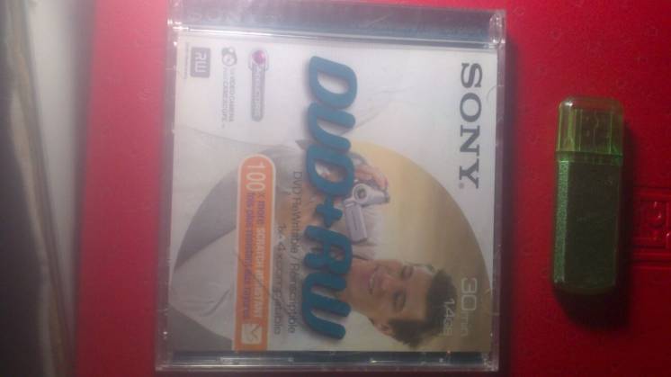 продам DVD-RW SONY 30 min., 1,4 GB