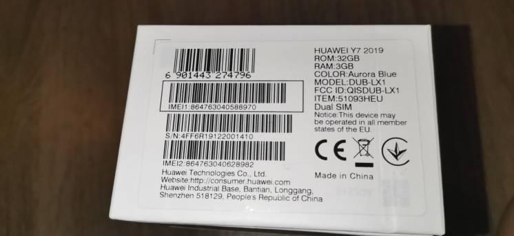 Huawei Y7 2019 смартфон