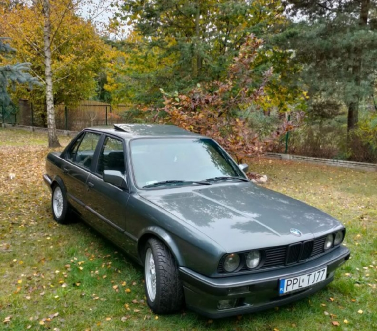 Продам BMW 3 серии
