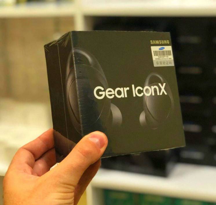 Беспроводные Bluetooth наушники Samsung Gear IconX Черный Копия