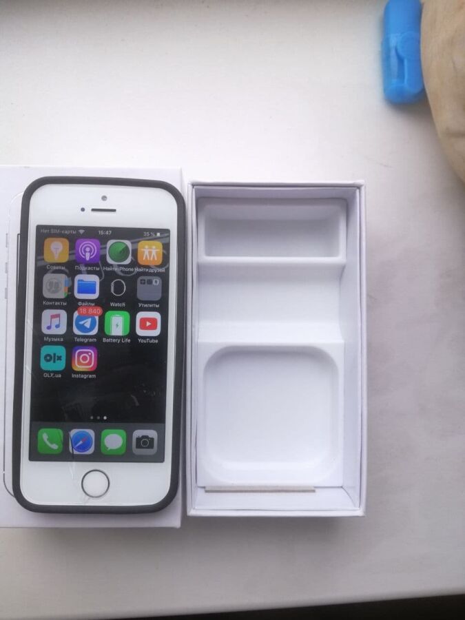 iPhone 5s на 16 gb (Идеальное состояние )