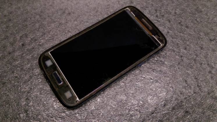 Samsung i8262