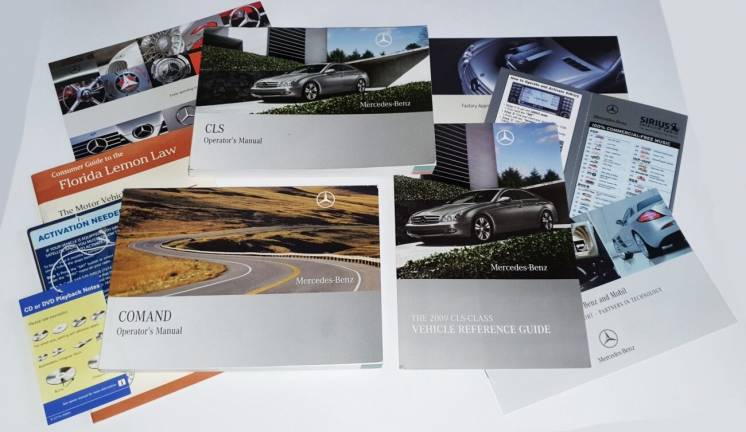 Набор инструкций руководств по эксплуатации Mercedes-Benz CLS W219 ENG
