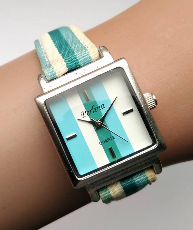 Perlina часы из США циферблат в тон с ремешком мех. Japan Miyota