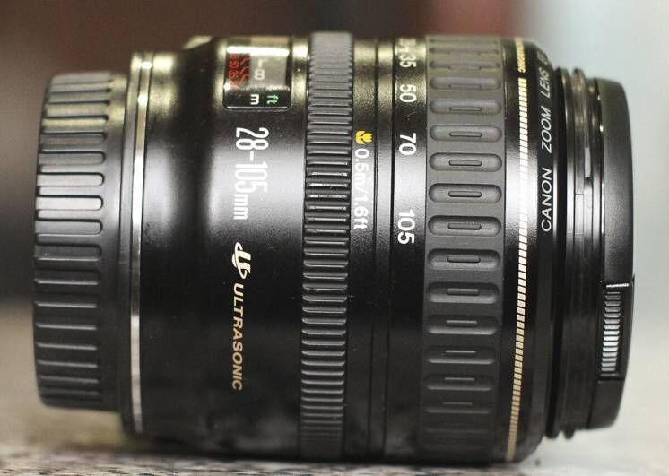 Canon EF 28-105mm f/3,5 -4,5 USM