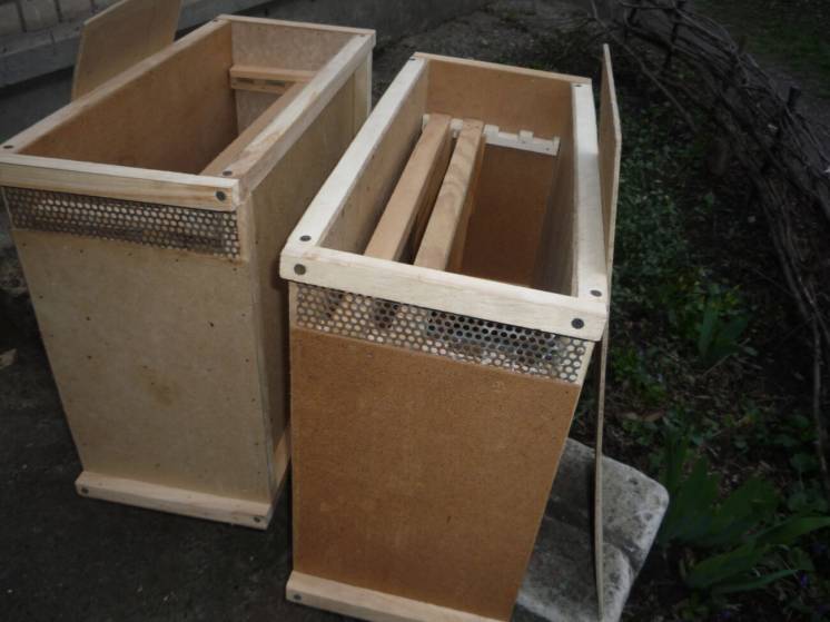 Ящики для перевозки пчелопакетов по 4 рамки