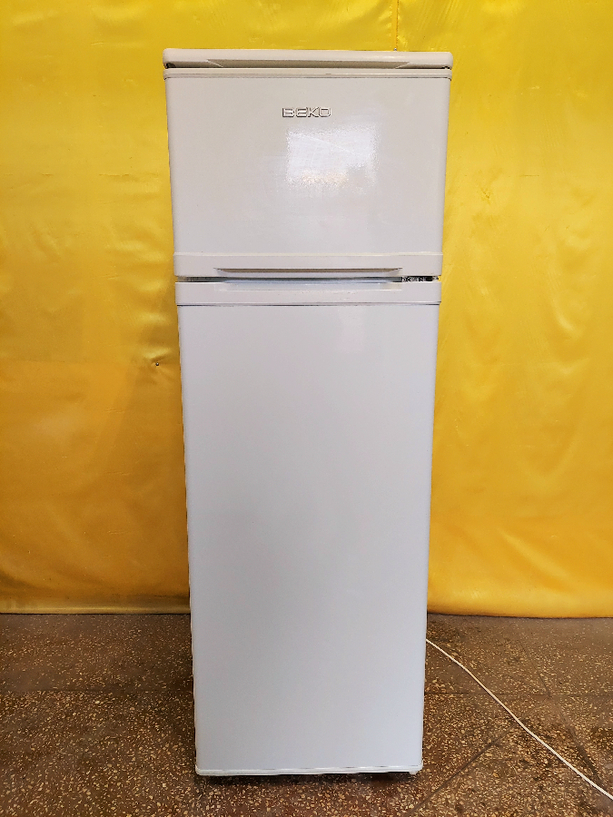Двухкамерный холодильник Beko 160cm
