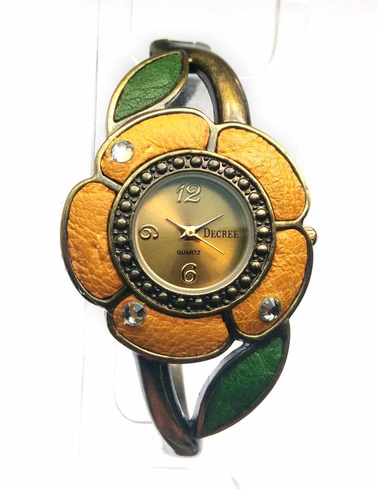 DECREE часы из США в виде цветочка-браслета механизм Japan