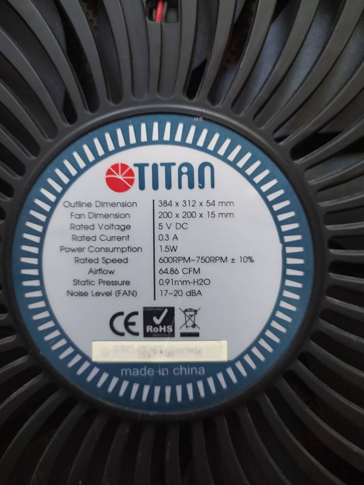 Охлаждающая подставка для ноутбука titan TTC-G25