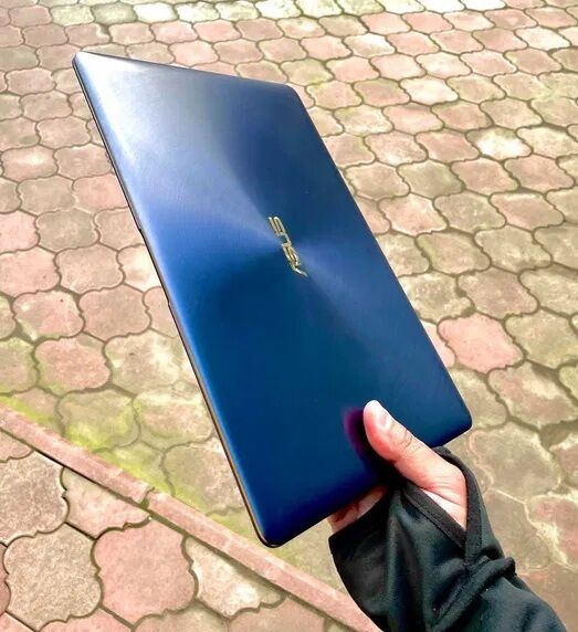 Asus Zenbook 3 UX390u  Ультрабук с Большой Буквы!!!