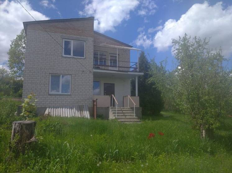 Продам2-пов будинок в мальовничому селі Мельники Чигиринського р-ну