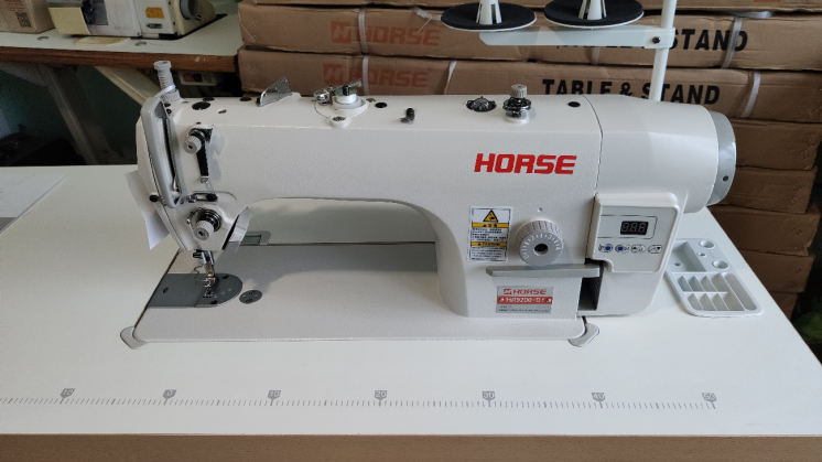 Новая швейная машина Horse HR9200-D1 с встроенным сервомотором