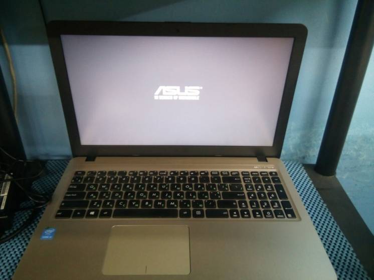 Ноутбук Asus X540L
