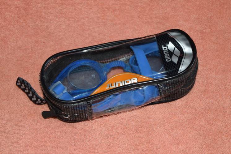 Arena Junior очки для плавания детские б/у