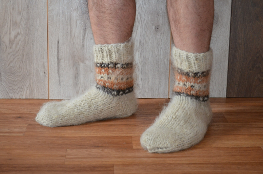 Мужские вязанные носки из овечьей шерсти ручной работы