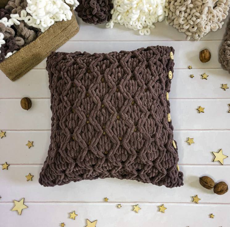 Декоративная подушка шоколад