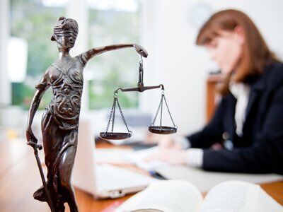 Юридичні консультації онлайн