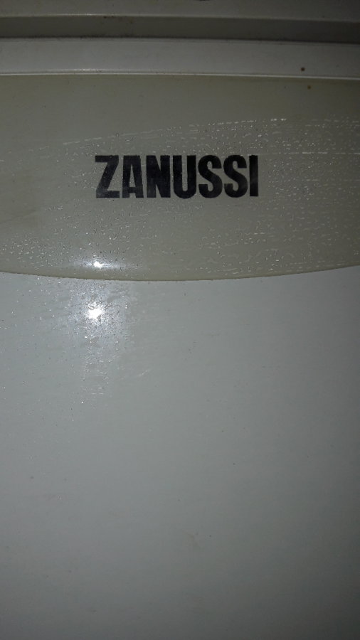 Холодильник  Zanussi