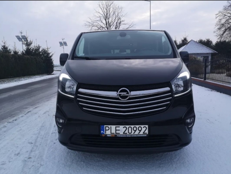 Opel vivaro 2018 2.0