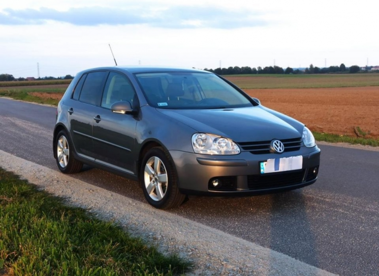 Volkswagen Golf+ 2006 
Авто из Европы Кредит