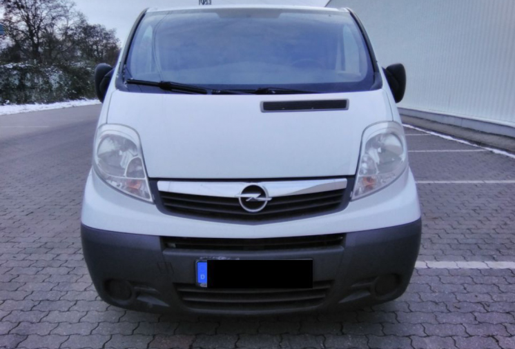 Пригон авто з Европы Opel Vivaro 2.0 дизель