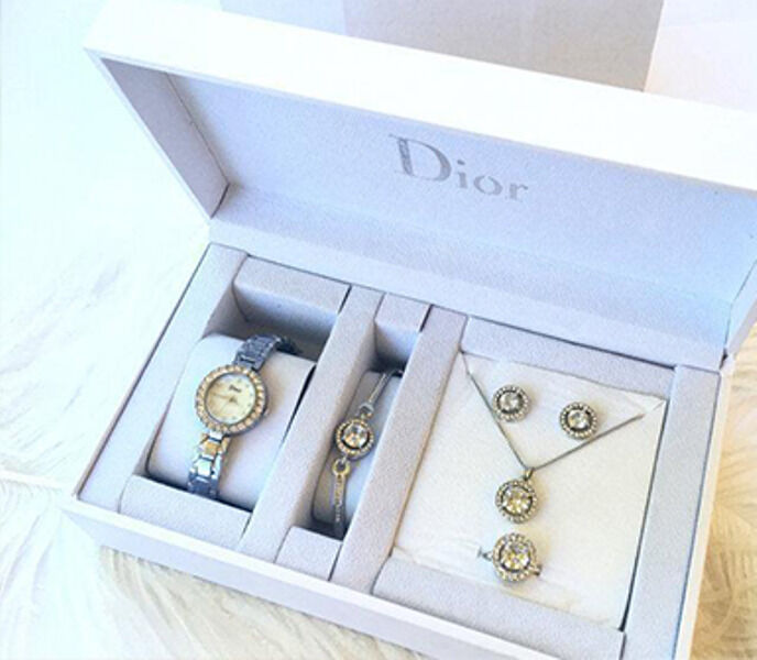 Комплект женских украшений Dior,часы, браслет, серьги, кольцо, цепочка