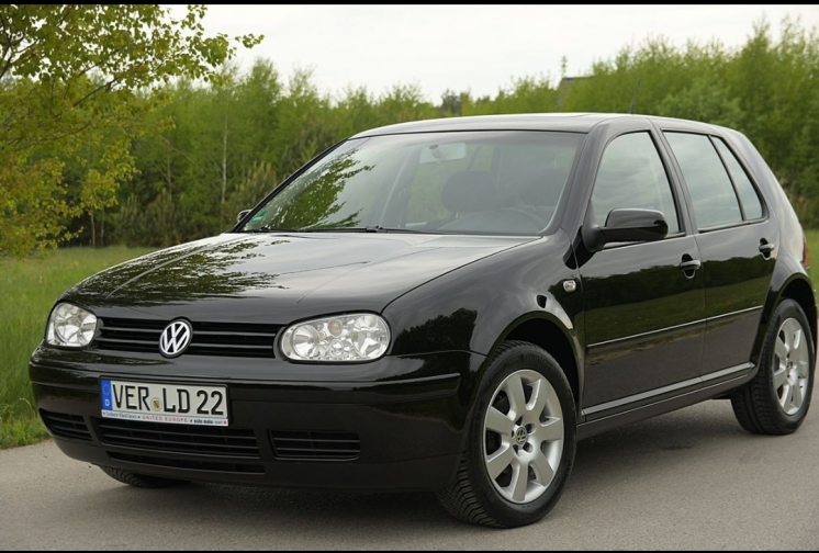 Продам Volkswagen Golf 2003 1.4 Бенз