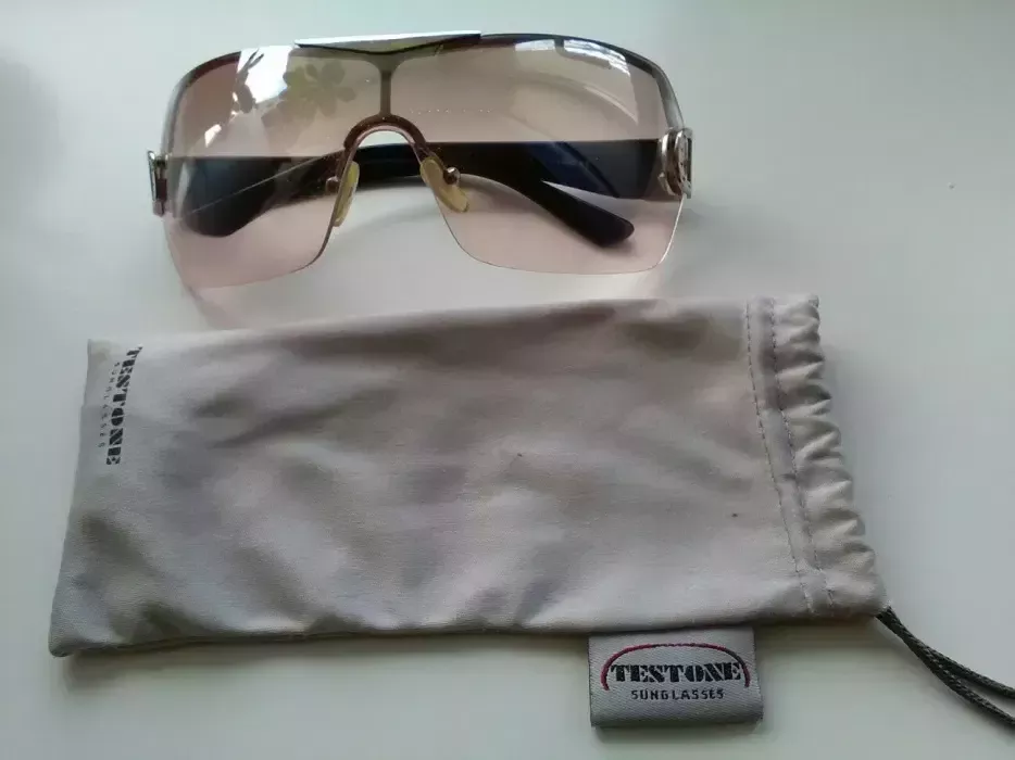 Женские солнцезащитные очки "TESTONE."
