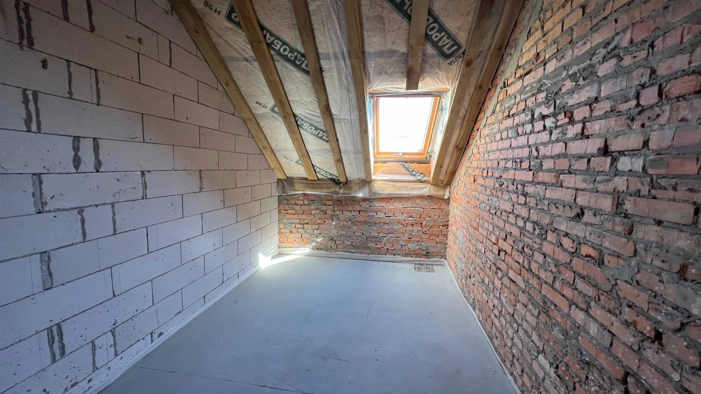 Продажа 3к квартиры на Фельдмана 21