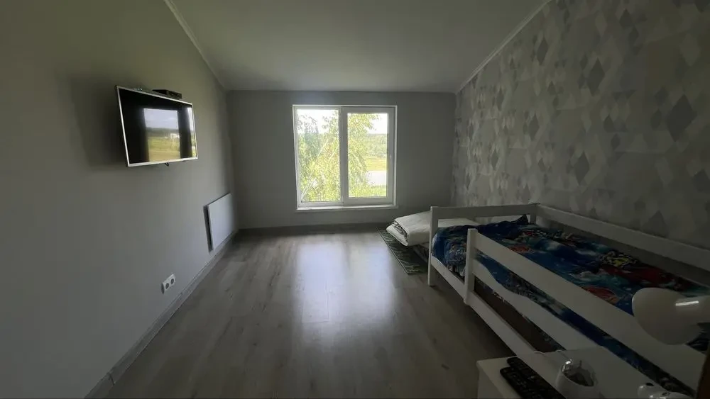 Продажа 2к дома 10