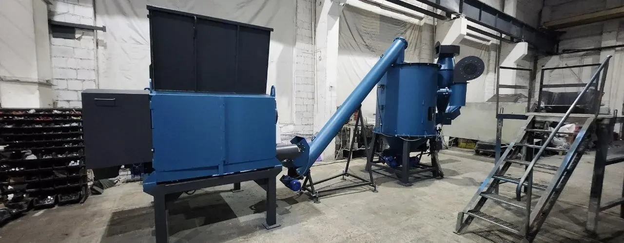 Шредер для литников и труб Shark ES10.2 (30кВт) 7